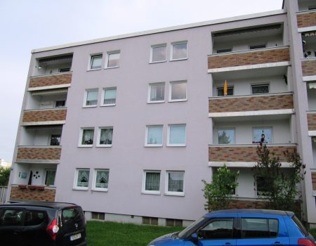 Paul-Straub-Str. 15